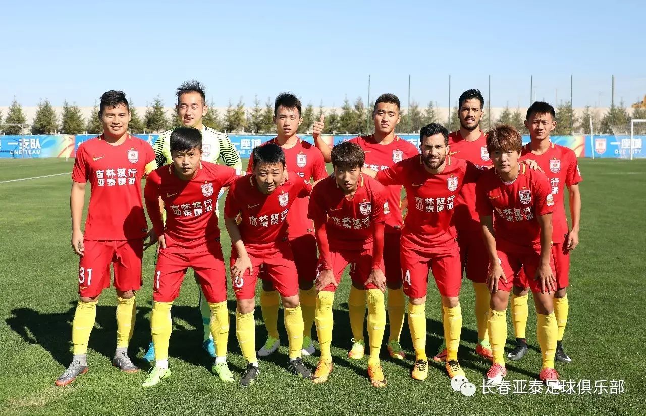 《战锤40K：星际战士2》发布热补丁 调整武器平衡修复PVP问题