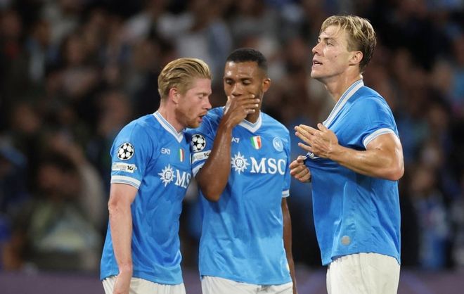 这下对味了！《星际：异端先知》女主爆改性感美女