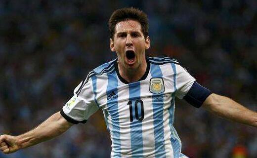 安东尼-戴维斯左手韧带将动手术缺阵数月，独行侠赛季前景与交易窗口双重震荡