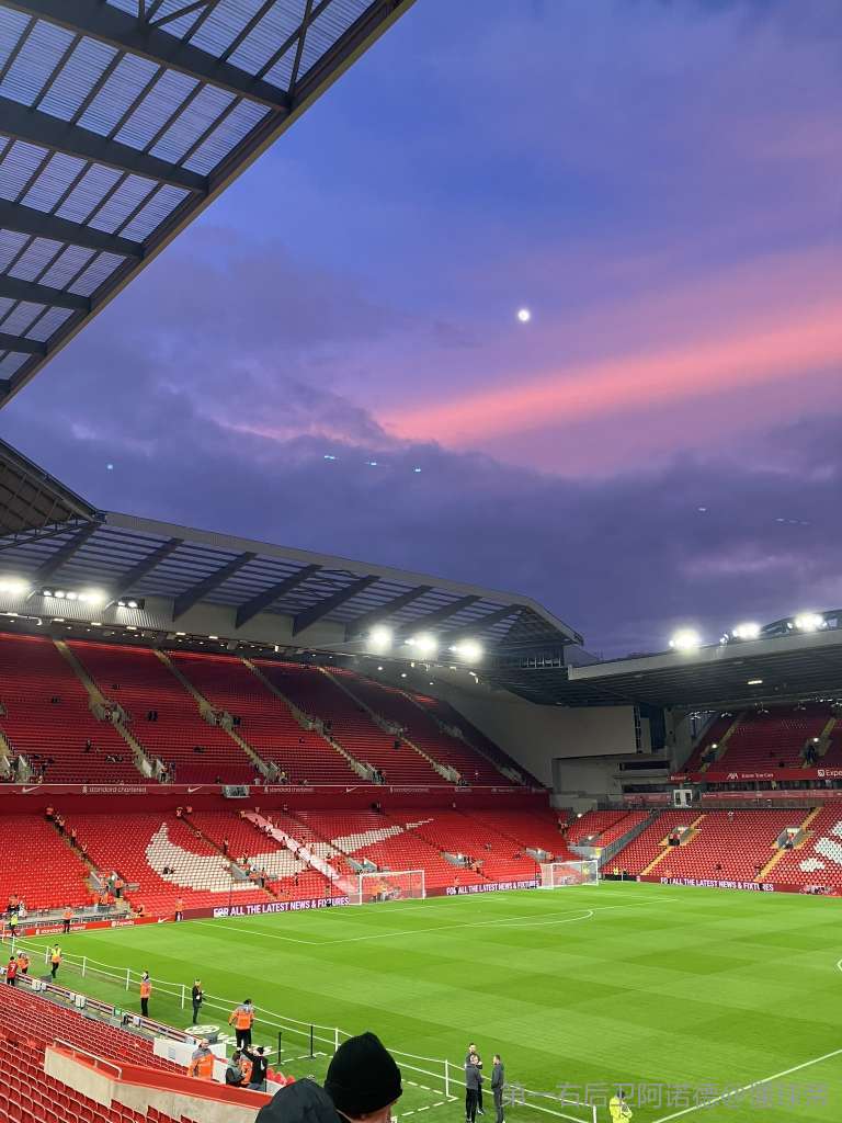 旭旭宝宝称游戏主播不好做，冠军主播熬到半夜“只有”1万块，感慨时代变了！